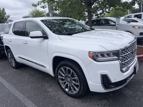 Used 2023 GMC Acadia Denali image 1