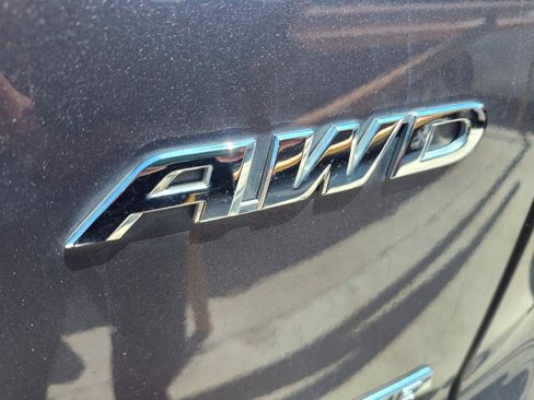 Used 2017 Honda CR-V Touring image 10