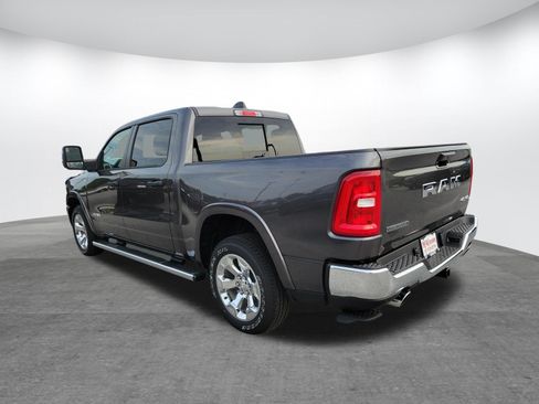 Used 2026 RAM 1500 Big Horn AWD/4WD image 7