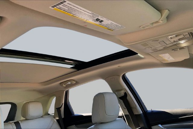 Used 2023 Cadillac XT5 Premium Luxury FWD image 18