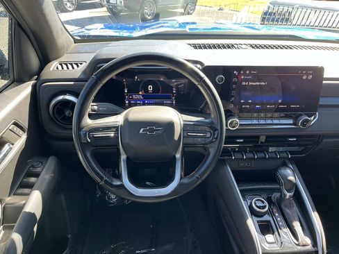 Used 2023 Chevrolet Colorado Z71 image 13