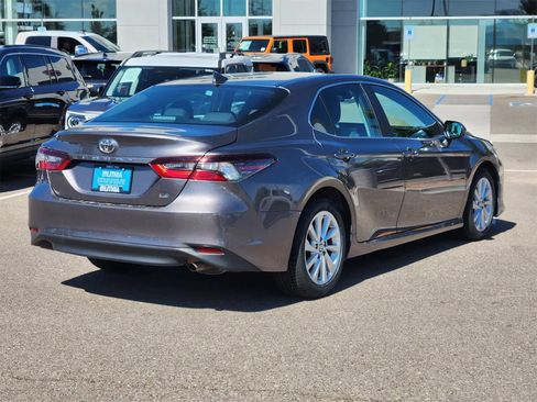 Used 2024 Toyota Camry LE image 5