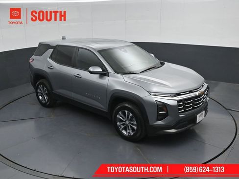 Used 2025 Chevrolet Equinox LT AWD/4WD image 47