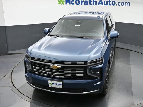 New 2025 Chevrolet Suburban High Country image 26