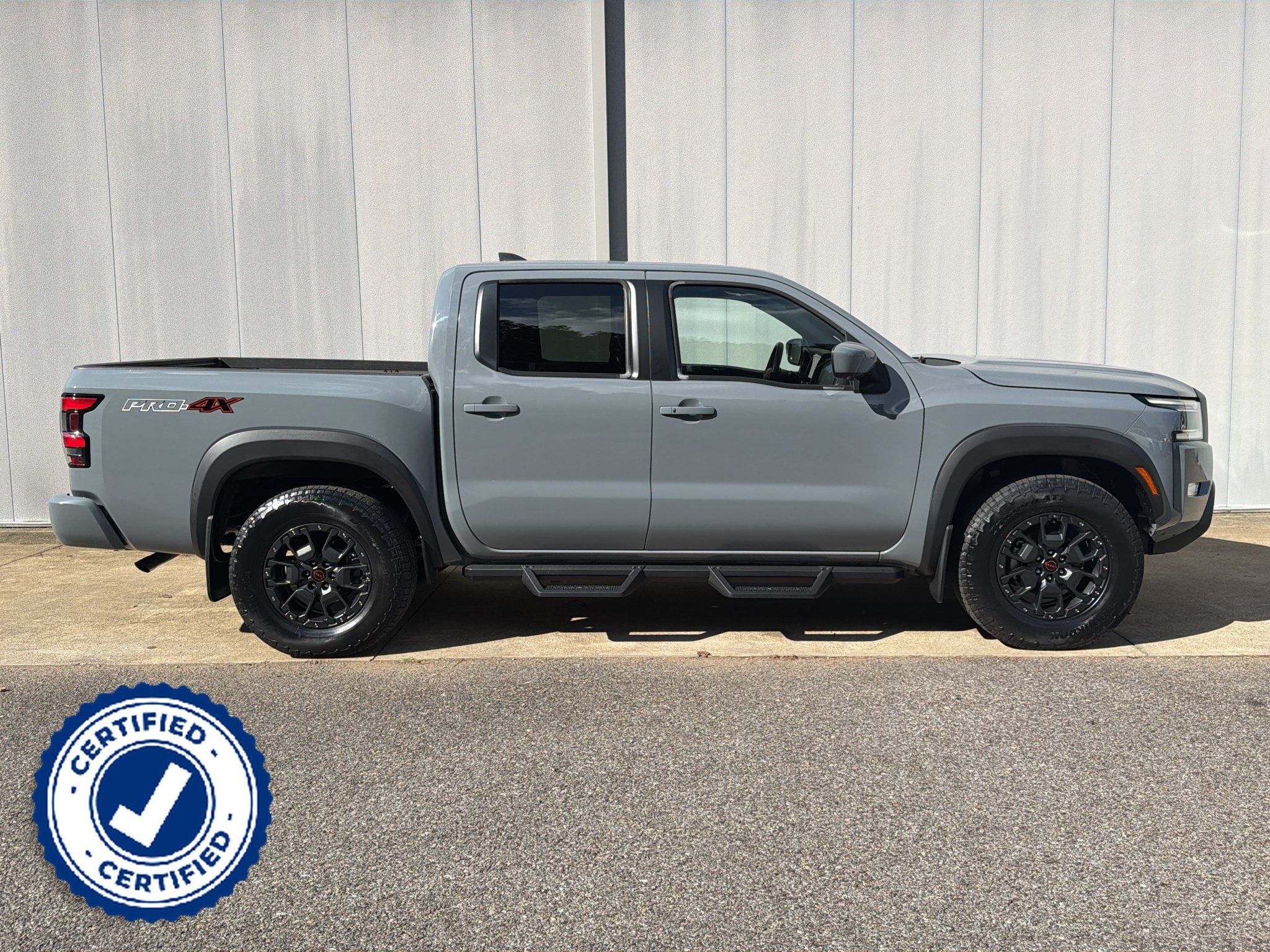 Certified 2023 Nissan Frontier PRO-4X w/ Pro-4X Premium Package AWD/4WD image 2