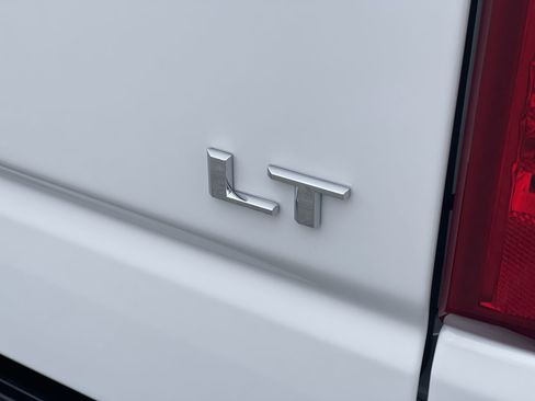 New 2025 Chevrolet Silverado 1500 LT w/ Convenience Package II RWD image 69