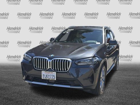 Used 2024 BMW X3 xDrive30i w/ Premium Package AWD/4WD image 3