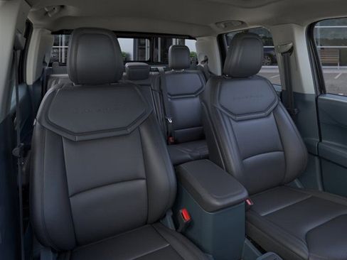 New 2026 Ford Maverick Lariat w/ Black Appearance Package image 10