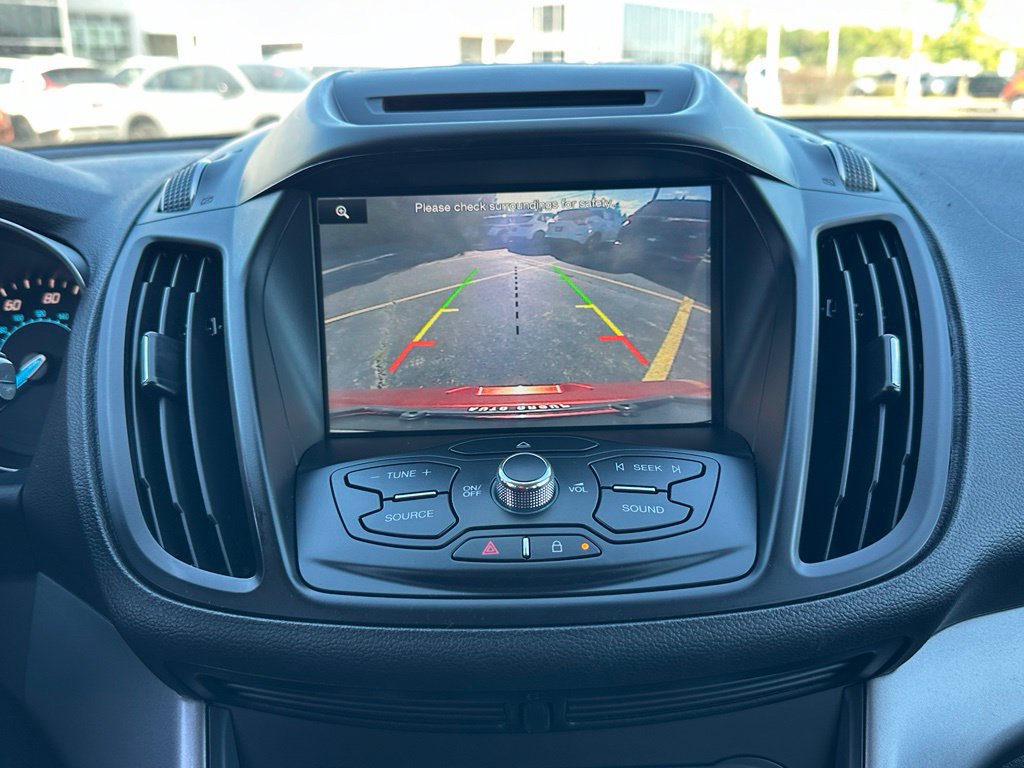 Used 2015 Ford Escape SE w/ Equipment Group 201A AWD/4WD image 19