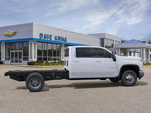New 2026 Chevrolet Silverado 3500 W/T w/ WT Convenience Package AWD/4WD image 36