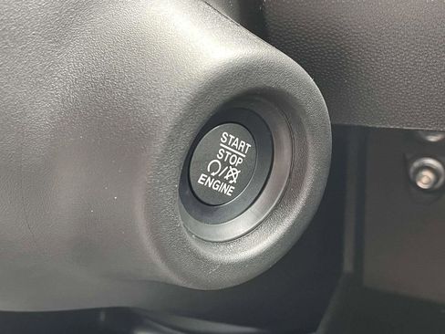 Used 2024 RAM ProMaster 1500 w/ Safety Group FWD image 15