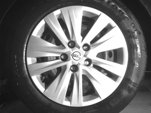 Used 2025 Nissan Sentra S image 11