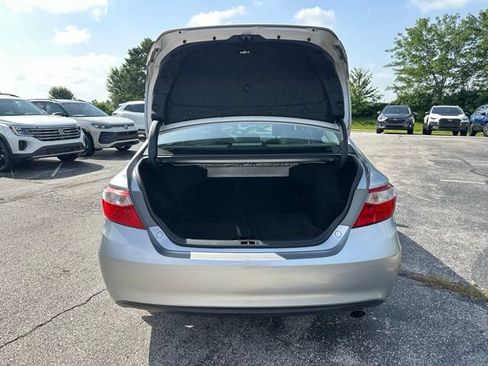Used 2015 Toyota Camry XLE FWD image 34