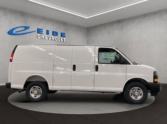 New 2025 Chevrolet Express 2500 video 2