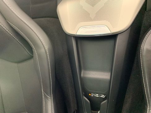 Used 2024 Chevrolet Corvette Z06 RWD image 32