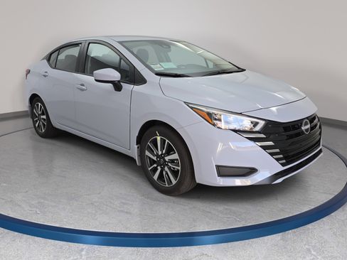 New 2025 Nissan Versa SV w/ Trunk Package FWD image 3