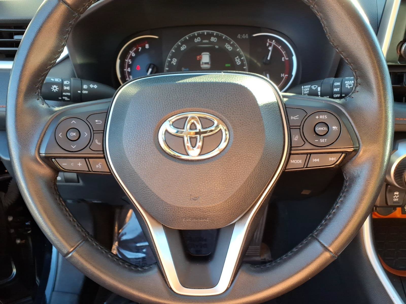 Used 2024 Toyota RAV4 Adventure AWD/4WD image 11