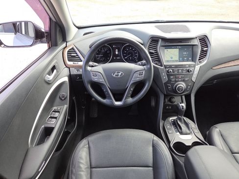 Used 2018 Hyundai Santa Fe Sport AWD/4WD image 24