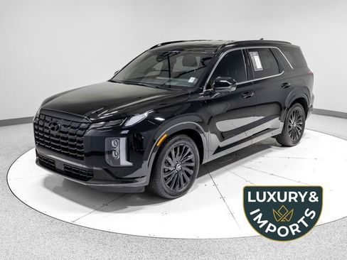 Used 2025 Hyundai Palisade Calligraphy image 1