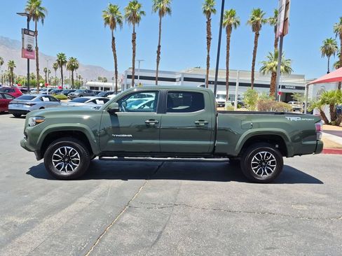 Used 2021 Toyota Tacoma TRD Sport w/ Technology Package RWD image 3