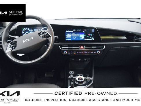 Certified 2023 Kia Niro Wind w/ Wind Preserve Package FWD image 18