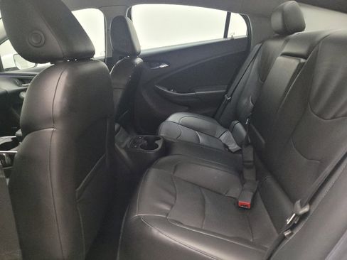 Used 2018 Chevrolet Volt Premier w/ Driver Confidence Package FWD image 18