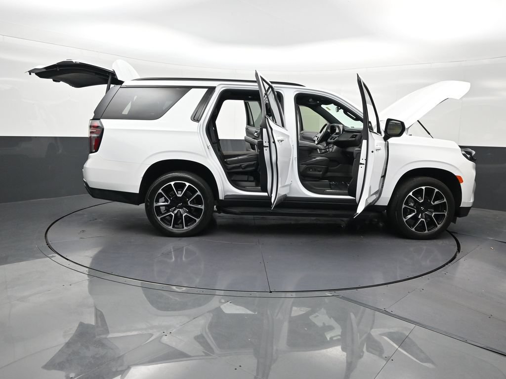Used 2024 Chevrolet Tahoe RST RWD image 33