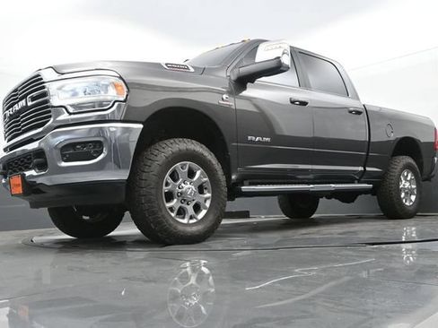 Used 2024 RAM 2500 Laramie w/ Towing Technology Group AWD/4WD image 12