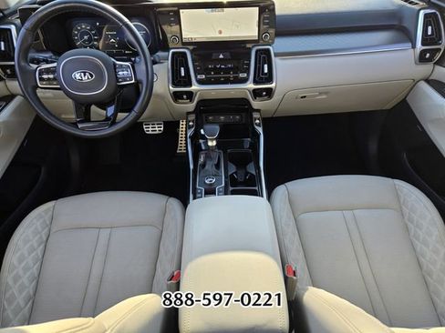 Used 2021 Kia Sorento SX image 14
