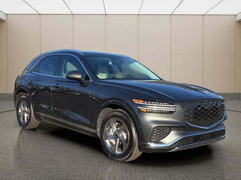 Certified 2026 Genesis GV70 2.5T image 7