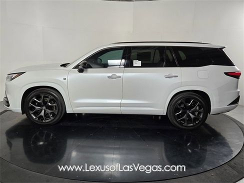 New 2026 Lexus TX 500h AWD image 7