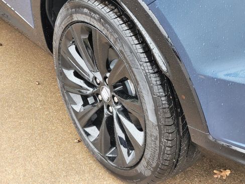 New 2026 Buick Envista Sport Touring image 5