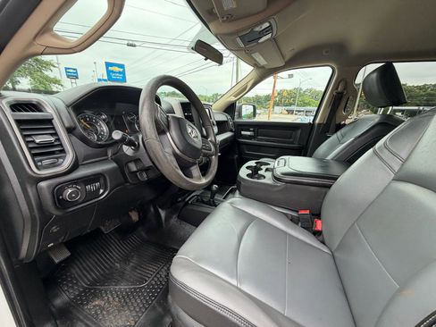 Used 2019 RAM 2500 Tradesman AWD/4WD image 33