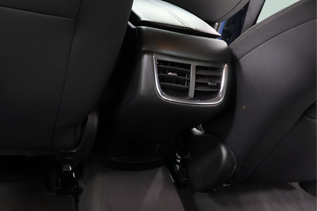 Used 2024 Chevrolet Malibu LT FWD image 25