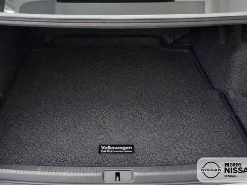 Used 2021 Volkswagen Passat 2.0T S FWD image 10