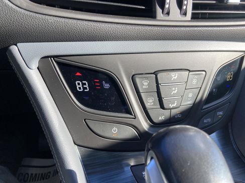 Used 2019 Buick Envision Premium w/ Driver Confidence Package AWD/4WD image 17