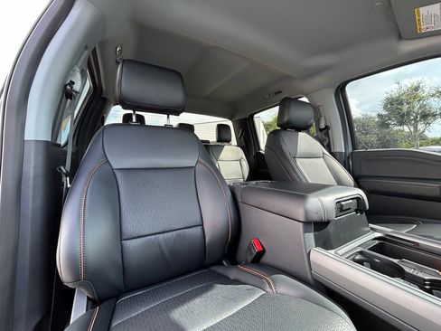 New 2026 Ford F250 Lariat w/ Black Appearance Package AWD/4WD image 31