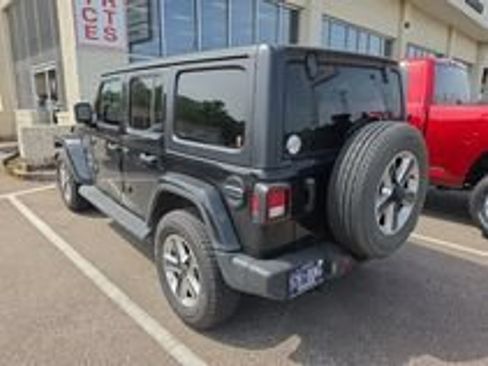 Used 2023 Jeep Wrangler Unlimited Sahara w/ Cold Weather Group AWD/4WD image 2