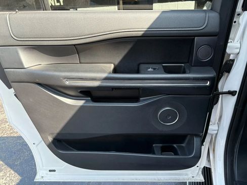 Used 2019 Ford Expedition Max XLT w/ Equipment Group 202A image 13