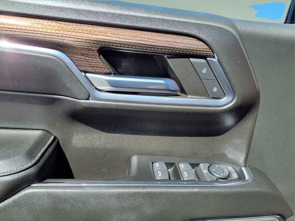 Used 2024 Chevrolet Silverado 1500 LT w/ LPO, Dark Essentials Package AWD/4WD image 14