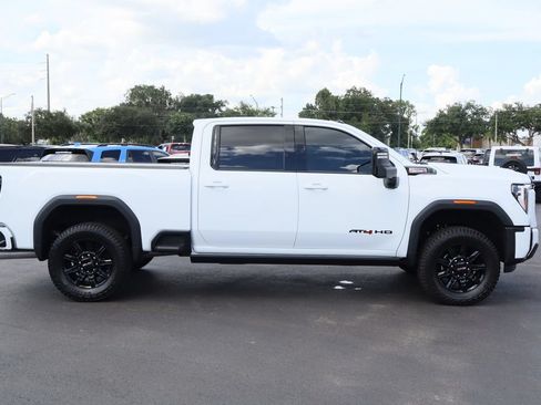 Certified 2026 GMC Sierra 2500 AT4 w/ AT4 Premium Plus Package AWD/4WD image 10