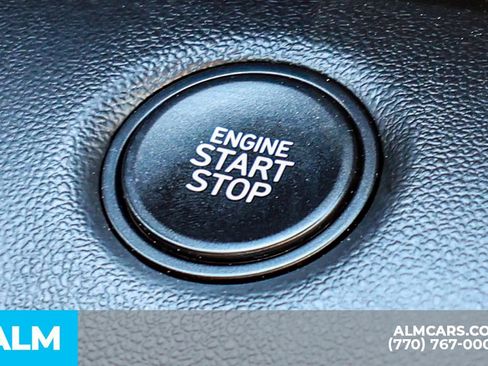 Used 2025 Hyundai Elantra Sport image 42