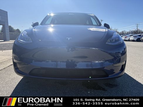 Used 2024 Tesla Model Y Long Range image 26