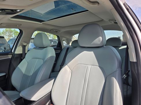 Used 2022 Kia K5 EX image 24