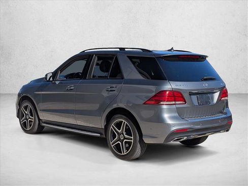 Used 2019 Mercedes-Benz GLE 400 4MATIC w/ Premium 2 Package image 8