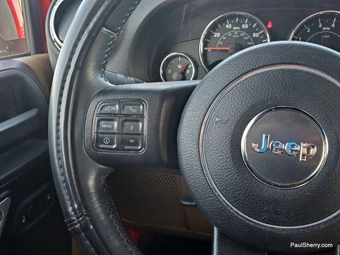 Used 2016 Jeep Wrangler Unlimited Sahara w/ Mopar Chrome Edition Group image 33