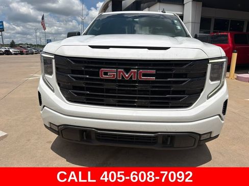 Used 2024 GMC Sierra 1500 Elevation AWD/4WD image 17