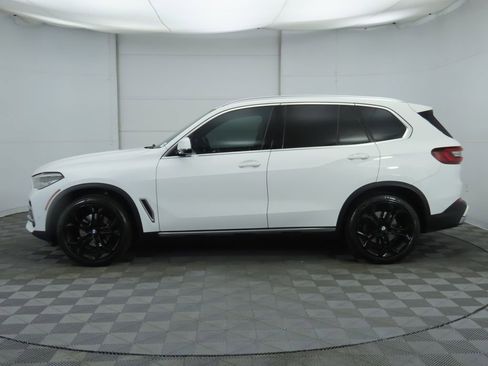 Used 2021 BMW X5 sDrive40i w/ Luxury Seating Package 2 image 8