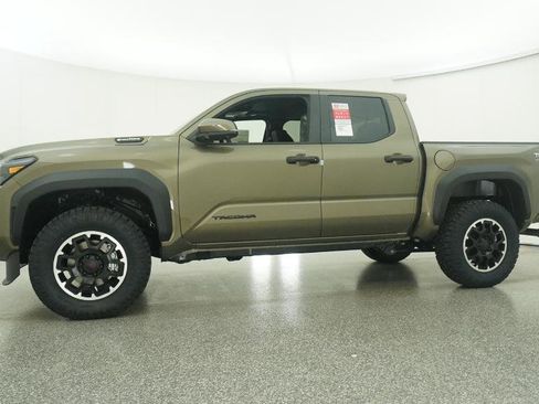 New 2026 Toyota Tacoma TRD Off-Road image 13