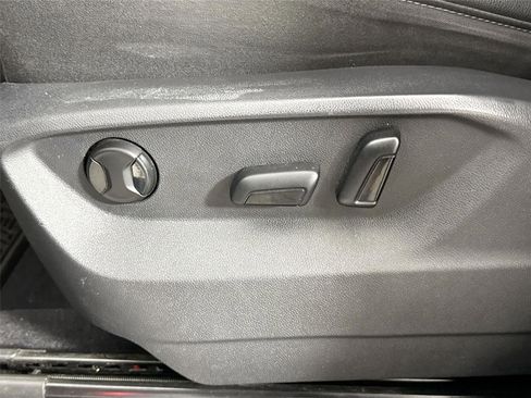 Used 2019 Volkswagen Atlas SE w/ Towing Package image 28